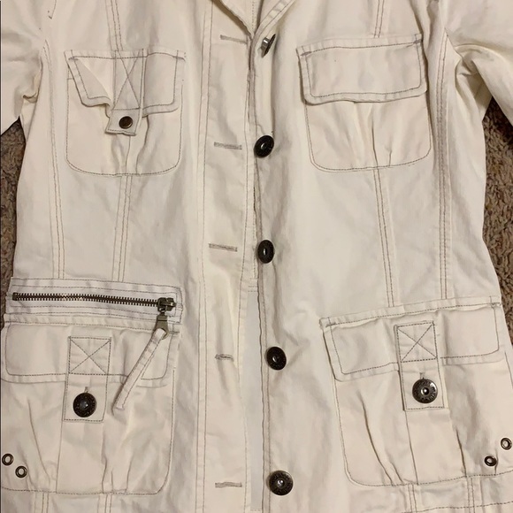 jacket - Picture 2 of 4